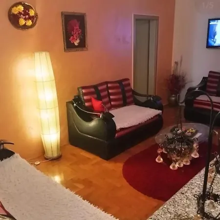 Twins Apartment